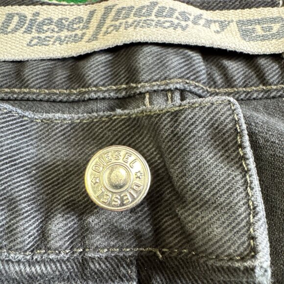 VTG Diesel Jeans Mens 36; Fit 33x32 Grey Black Straight Leg Button Fly Italy - Picture 7 of 14